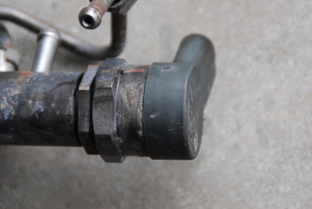 фото №1, Crafter 2.5tdi клапан регулятор топлива 0281002856