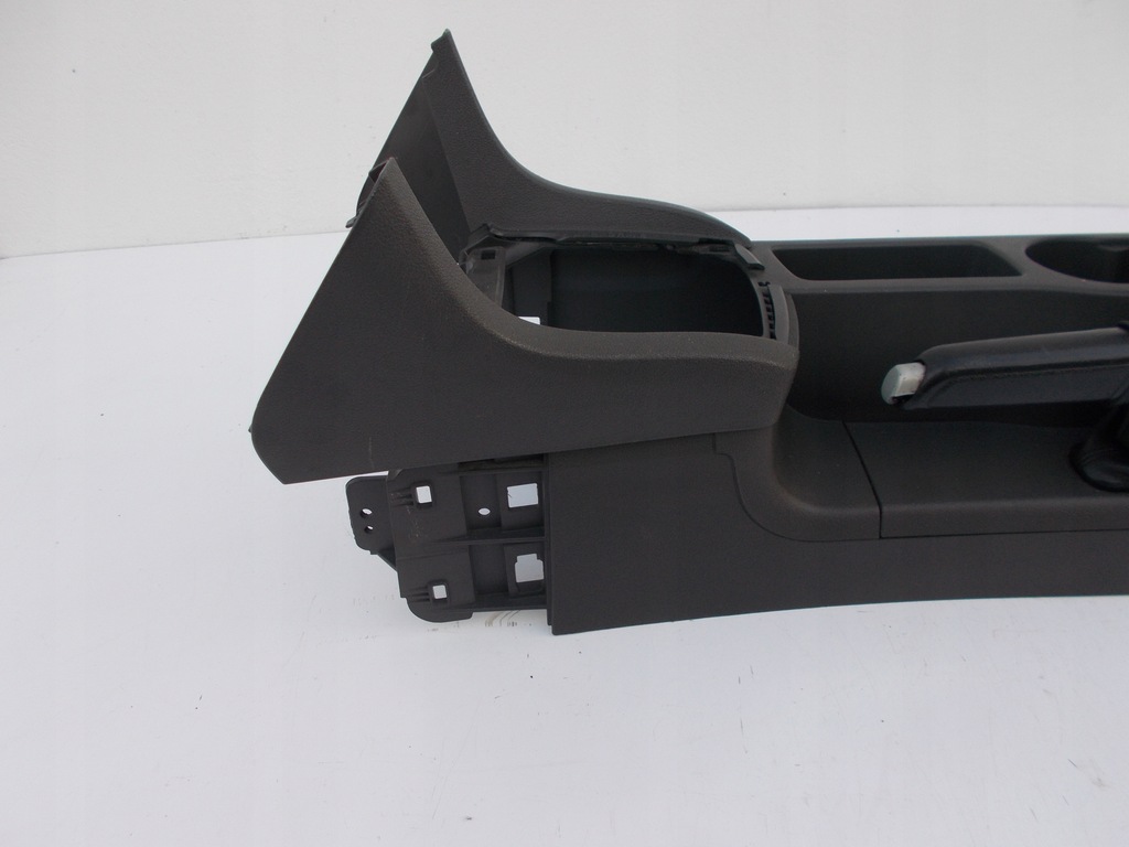 фото №8, Підлокітник кришка важіль ford focus mk2