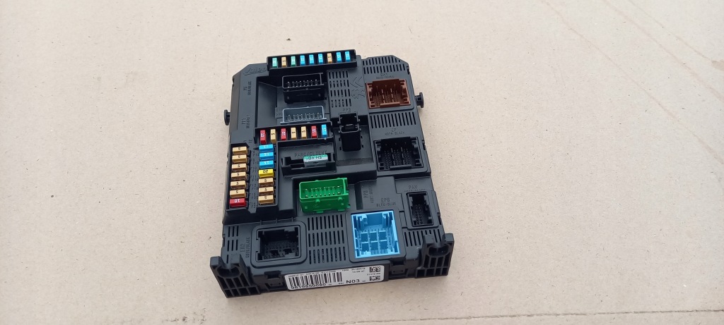 фото №1, Bsi peugeot 208 i 1.2 бензин