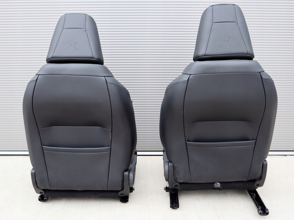 Сидіння передні заднє сидіння шкіряний комплект citroen ds3 crossback 18- r. Ціна