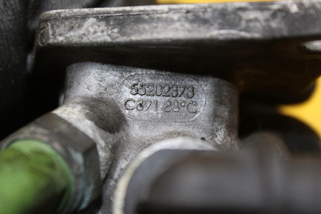 фото №13, Корпус термостата 55202373 grande punto 1.3cdti