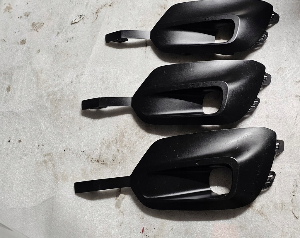 фото №1, Opel combo e права решітка бампера протитуманної фари