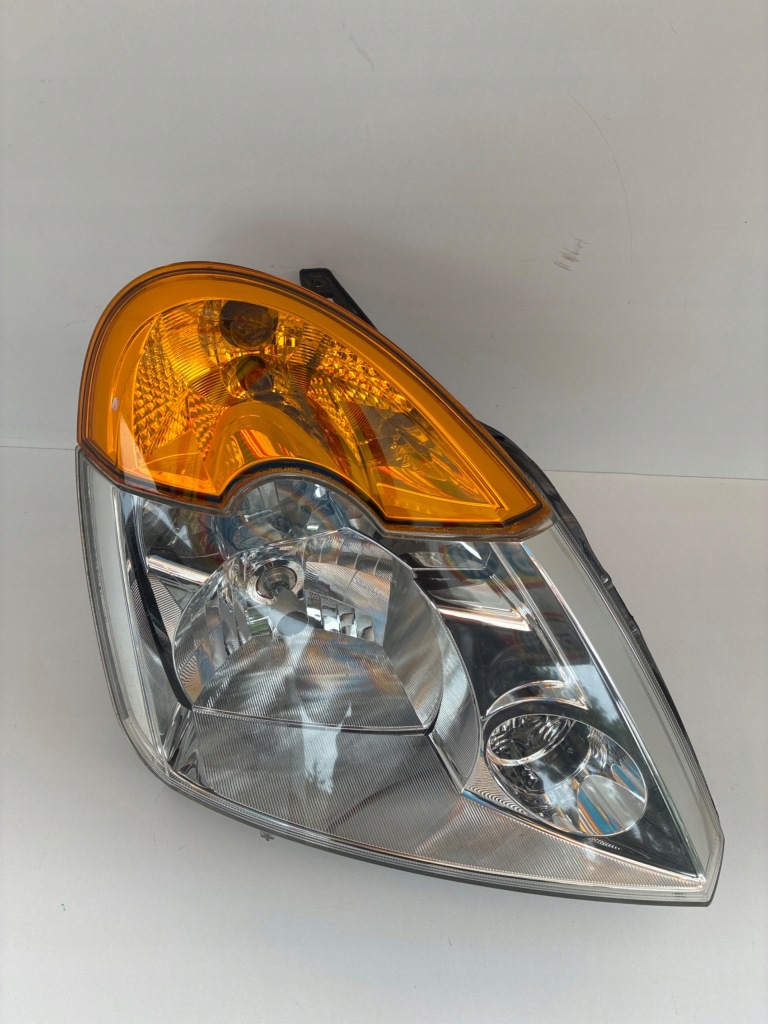 фото №1, Renault modus 8200301831 лампа перед передня права europa
