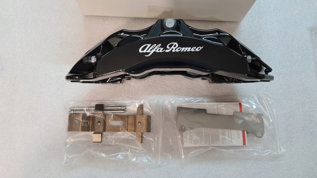 фото №1, Супорт перед alfa romeo giulia stelvio 2,9t qv оригінальний номер