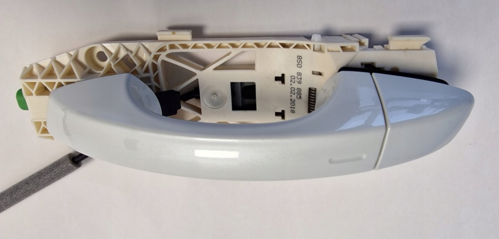 Vw touareg 3 3 ручка kessy левый задний  l0k1850839885 с Разборки