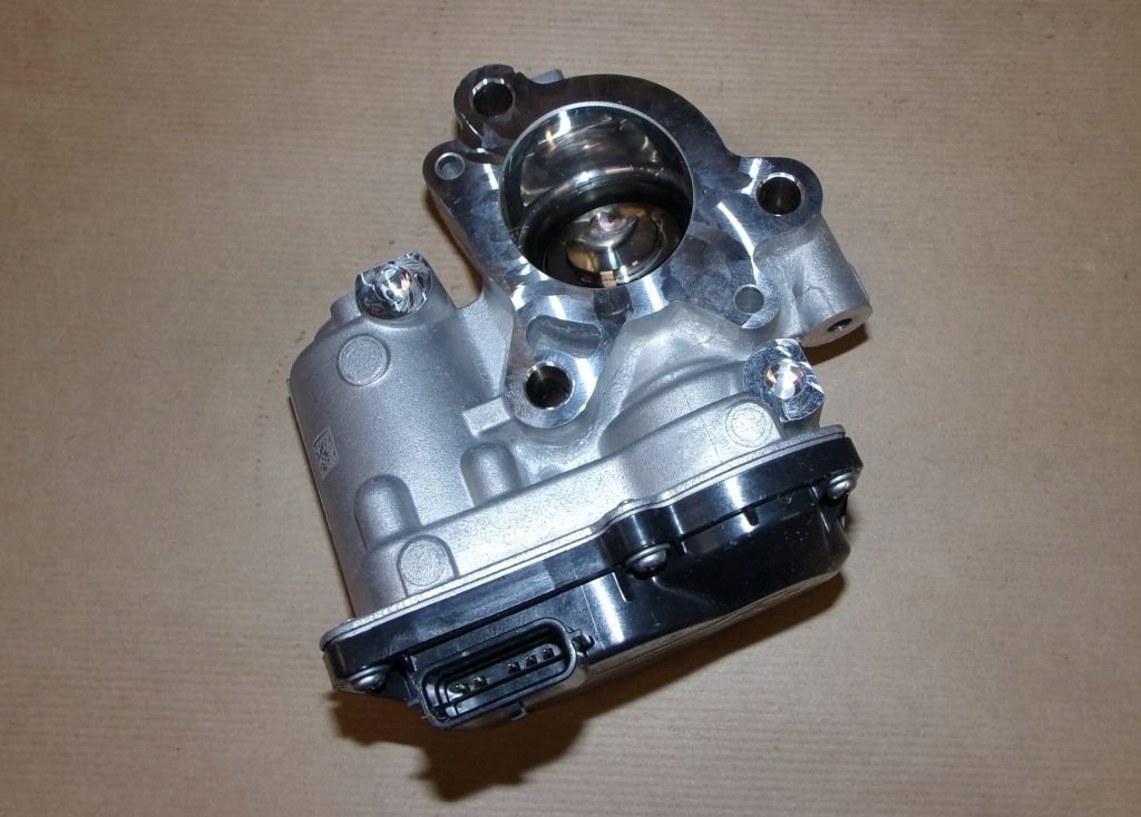 фото №1, Клапан egr с радиатор выхлопных газов trafic iii 147100361r