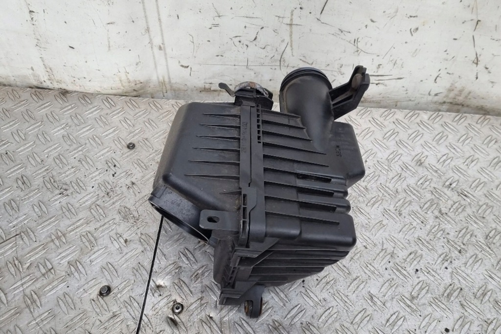 фото №7, Корпус фильтра воздуха kia rio iii ub 281101w400 2016