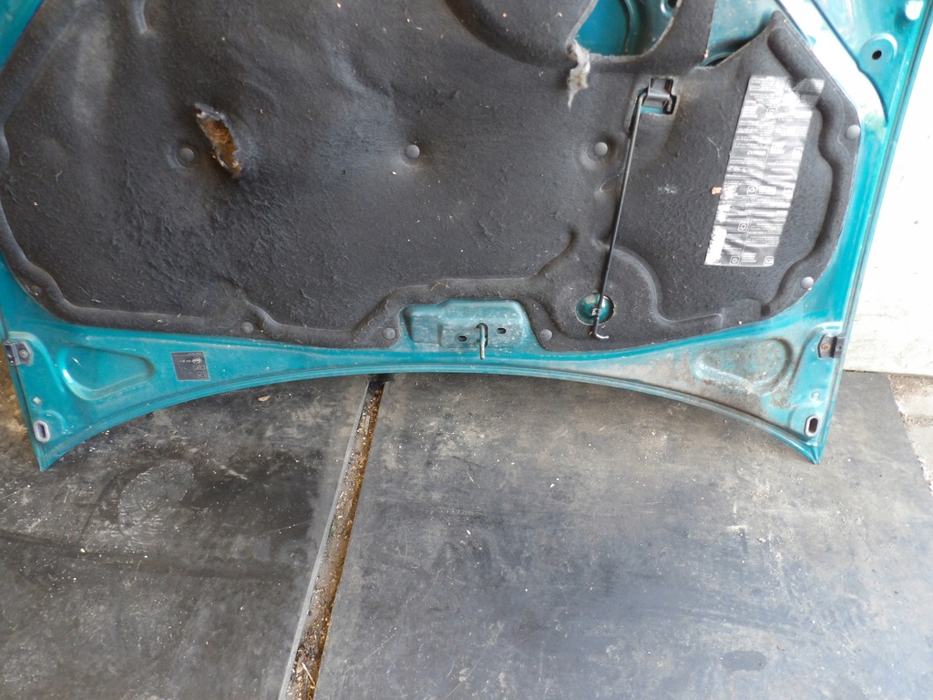 фото №8, Renault kangoo i капот lak. od90