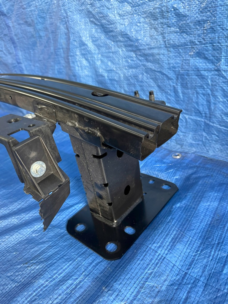 фото №4, Балка pod бампер передній renault megane v e-tech