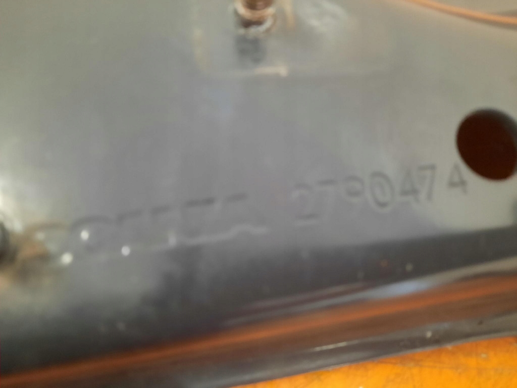 фото №7, Scania r s ntg 16- wspoenik кронштейн лампы подножка правое 2790474