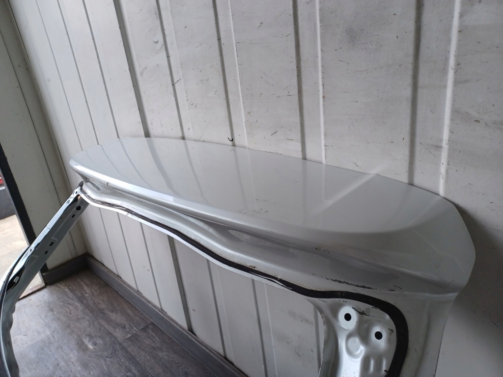 фото №4, Кришка багажника задня задня ---- toyota corolla cross ----