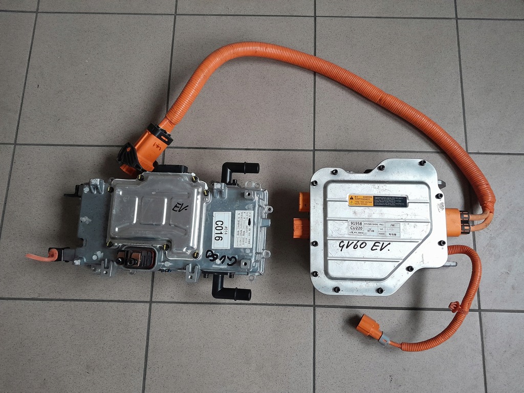 фото №7, Genesis gv60 22r ev бортовой компьютер блок управления модуль отопитель насос wody