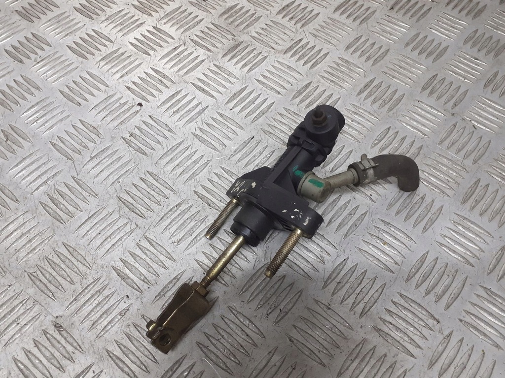 фото №1, Помпа сцепления toyota yaris i 1.0