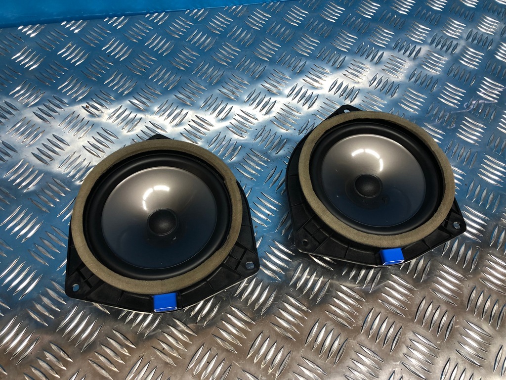 фото №1, Toyota land cruiser j15 150 динамік