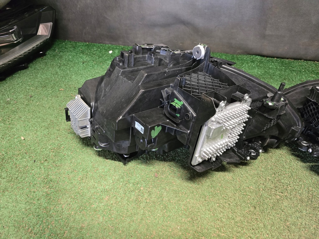 фото №15, Лампи перед ліва права bmw 2 g42 full led