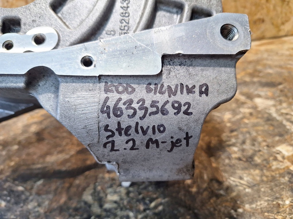 фото №6, Кронштейн насоса пального 55284373 alfa romeo giulia stelvio 2.2 jtdm