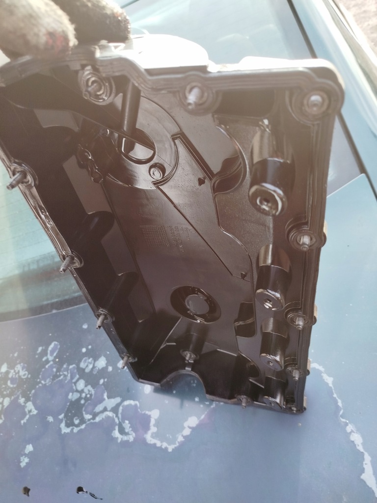 фото №9, Кришка двигуна головки клапанів vw passat b5 audi a4 b5 038103469