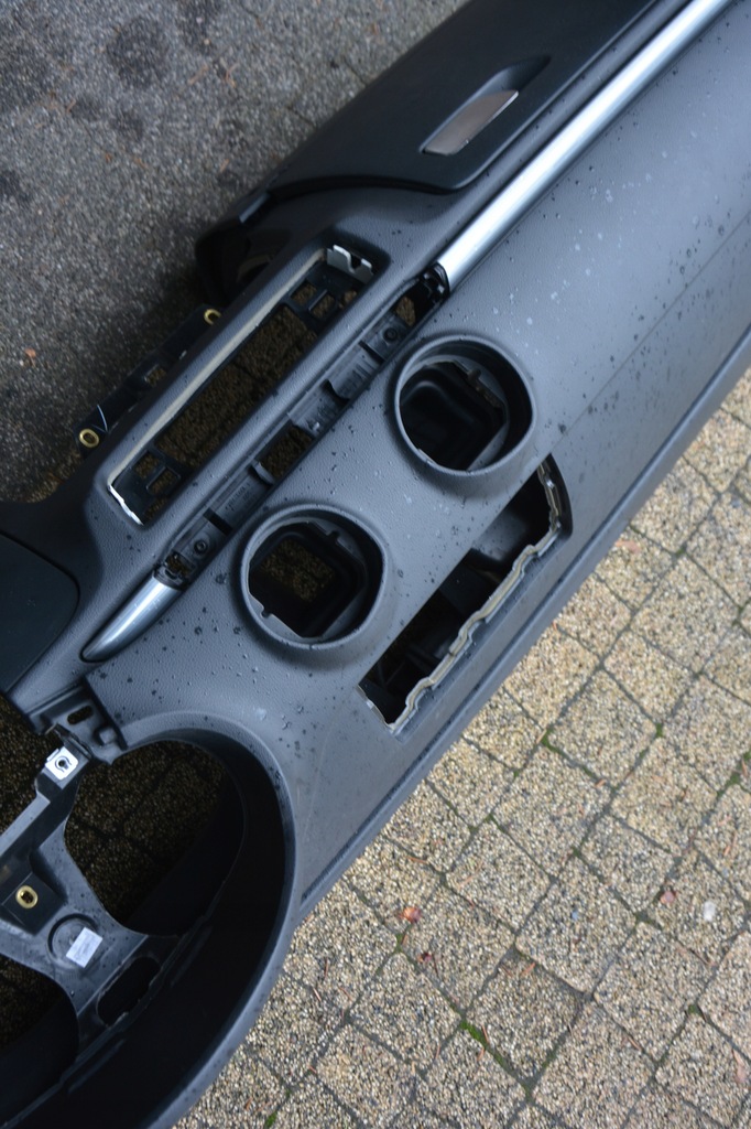 фото №9, Панель приладів приладова консоль панель приладів audi a3 uk