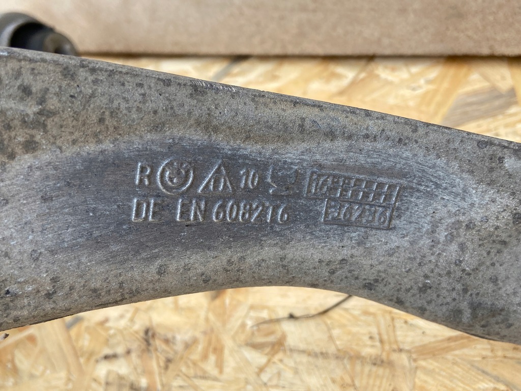 фото №6, Поворотный кулак рычаги амортизатор перед передняя правая bmw 6 f13 f12 3.0 d 640d