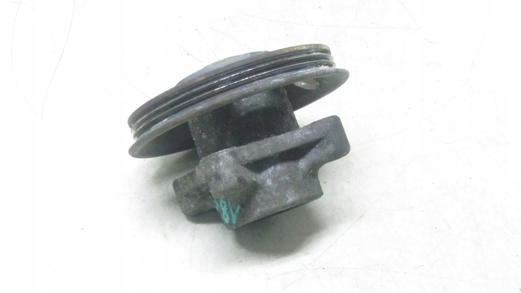 фото №3, Volvo xc60 2.4 ролик натяжитель ремень 31258133 08-13