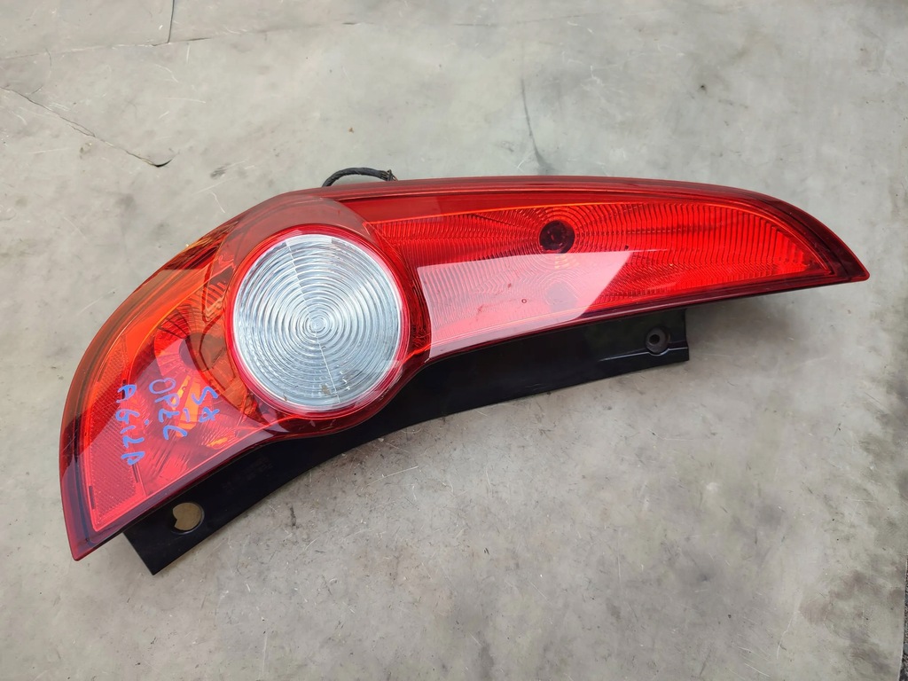 фото №1, Лампа вкладыш задняя задняя левая opel agila b ii 2008