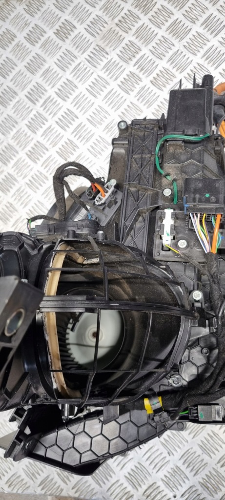 фото №9, Fiat оригінальний номер 00521835530 500 500e електрик обігрівач i 2021