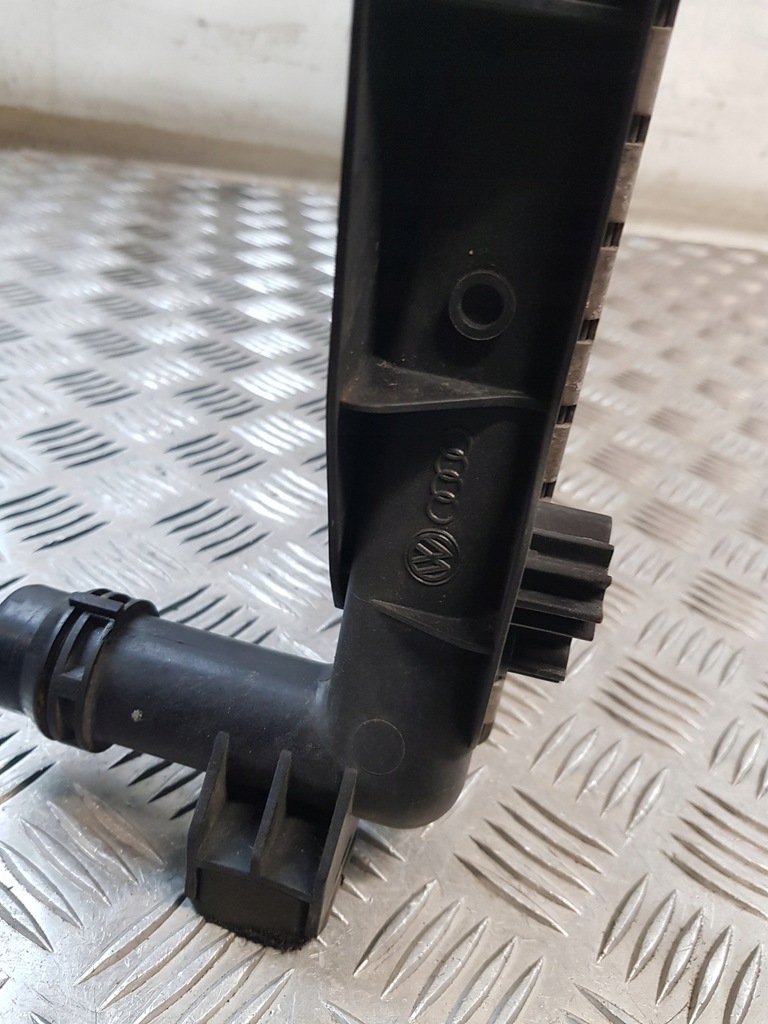 фото №16, Радиатор wody 8e0121251a audi a4 b6 2.0b