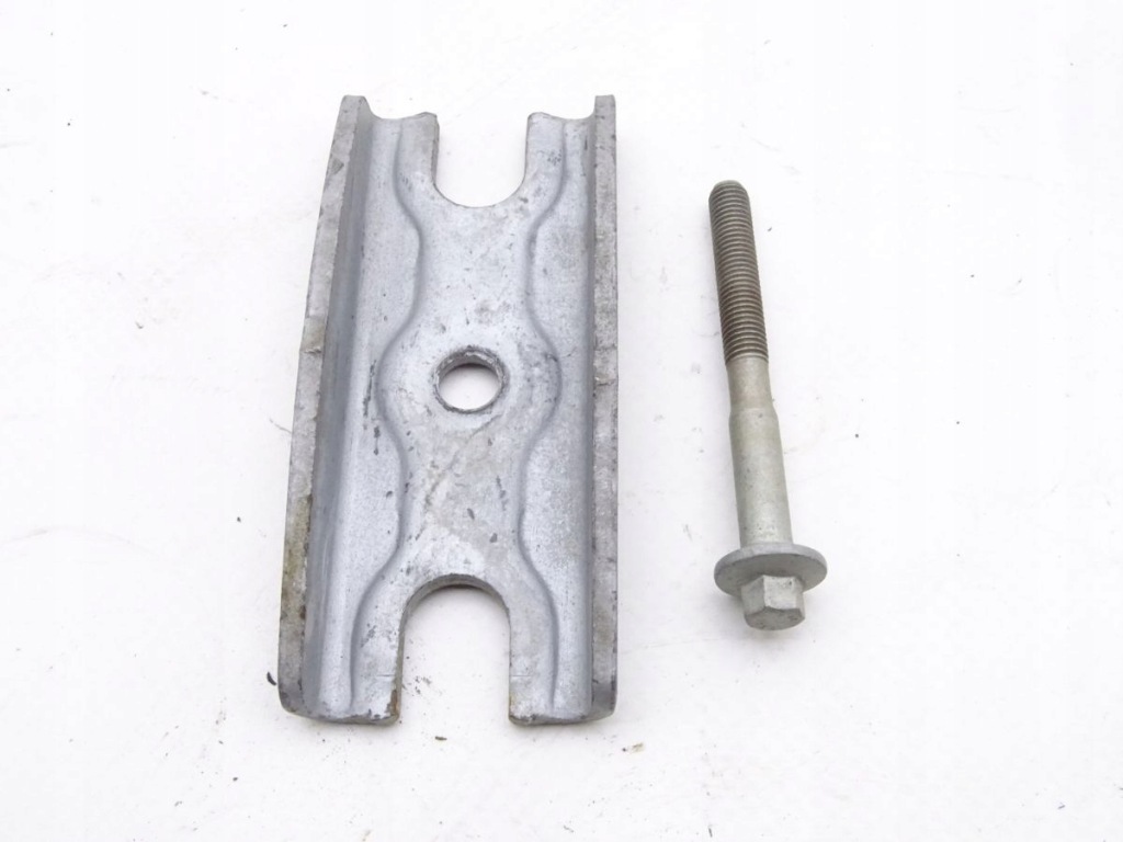 фото №1, Ford ranger iv 11- 3.2 tdci кронштейн вприску + болт #6