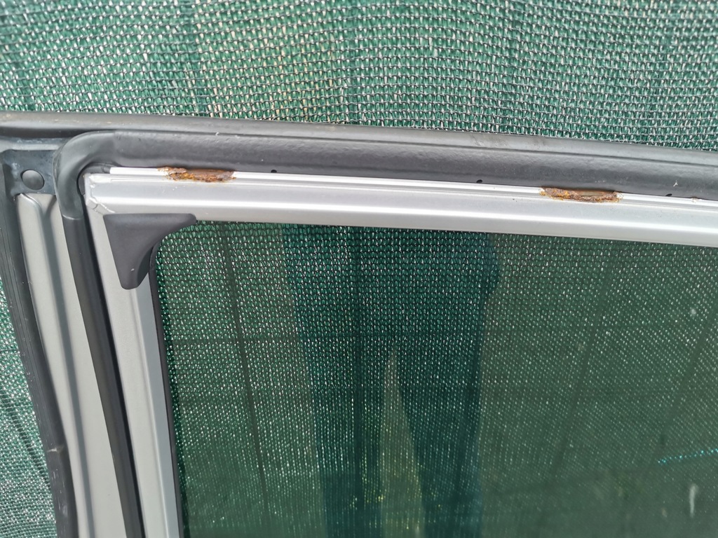 фото №9, Hyundai ix35 двері праве правий задня 9s