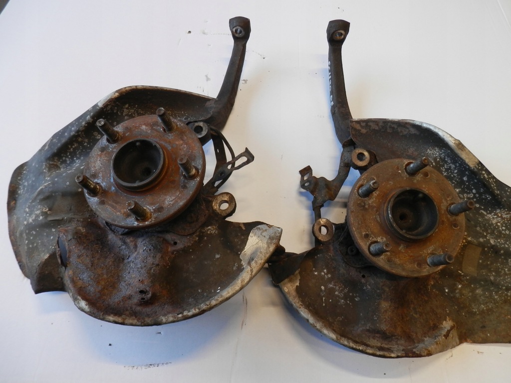 фото №1, Lexus sc430 ii ступица поворотный кулак передняя перед