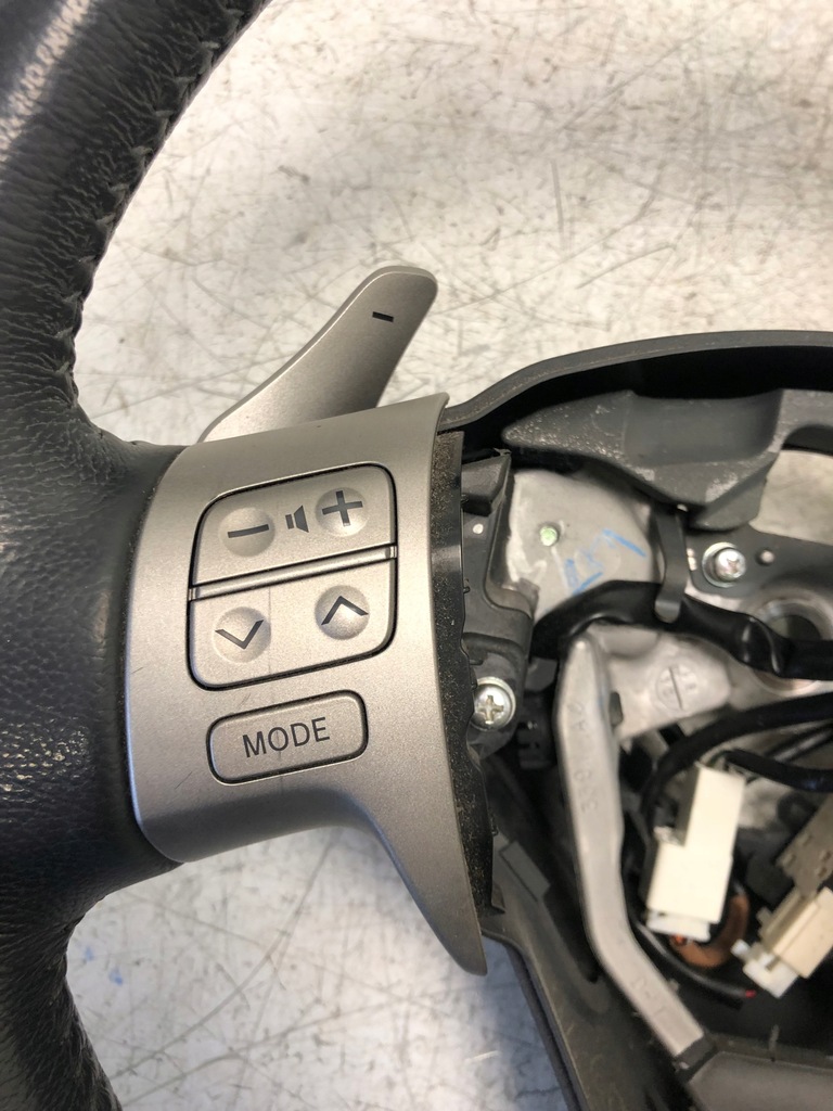 фото №7, Воздуховод кожа лепестки переключения круиз-контроль toyota auris i