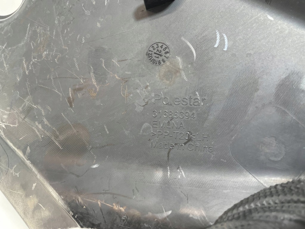 Защита поперечина передний крыла лампы левая polestar 2 ii 31688394 2019- в Украине