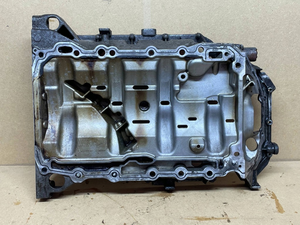 Audi a5 8t 2.0 tfsi 2007- 06h103603s піддон масляна алюмінієва половина Зі Шроту