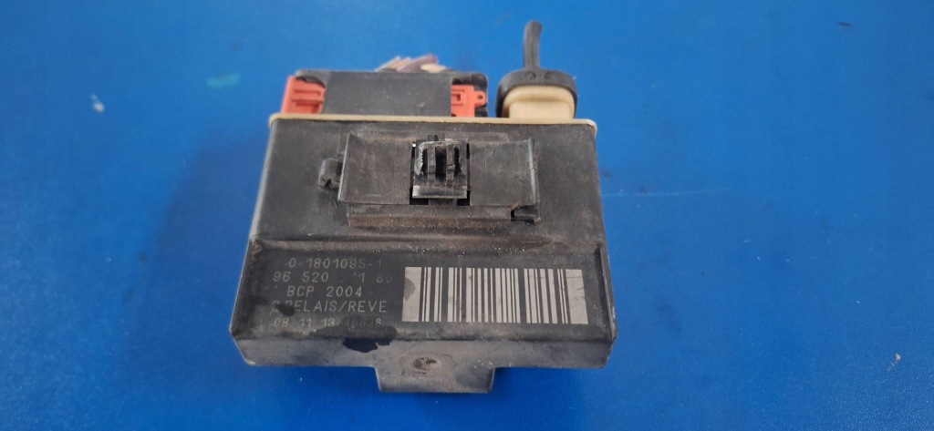 фото №1, Citroen c4 i picasso 2010 реле / модуль unego 018010851