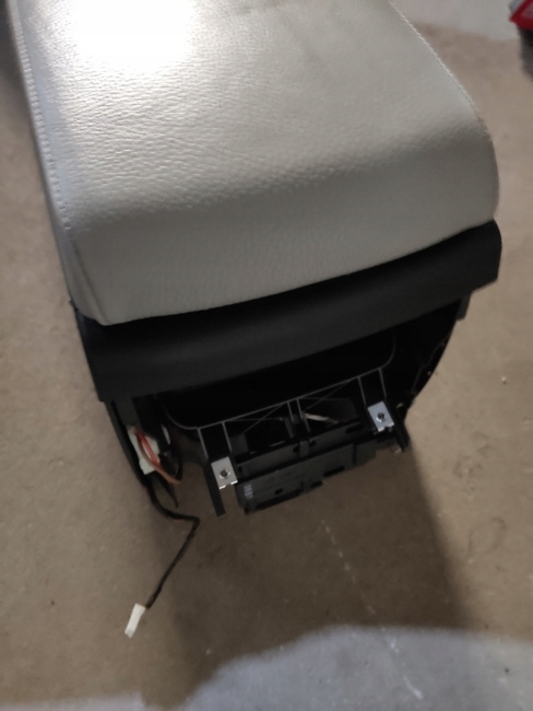 фото №5, Bmw e92 туннель подлокотник europa