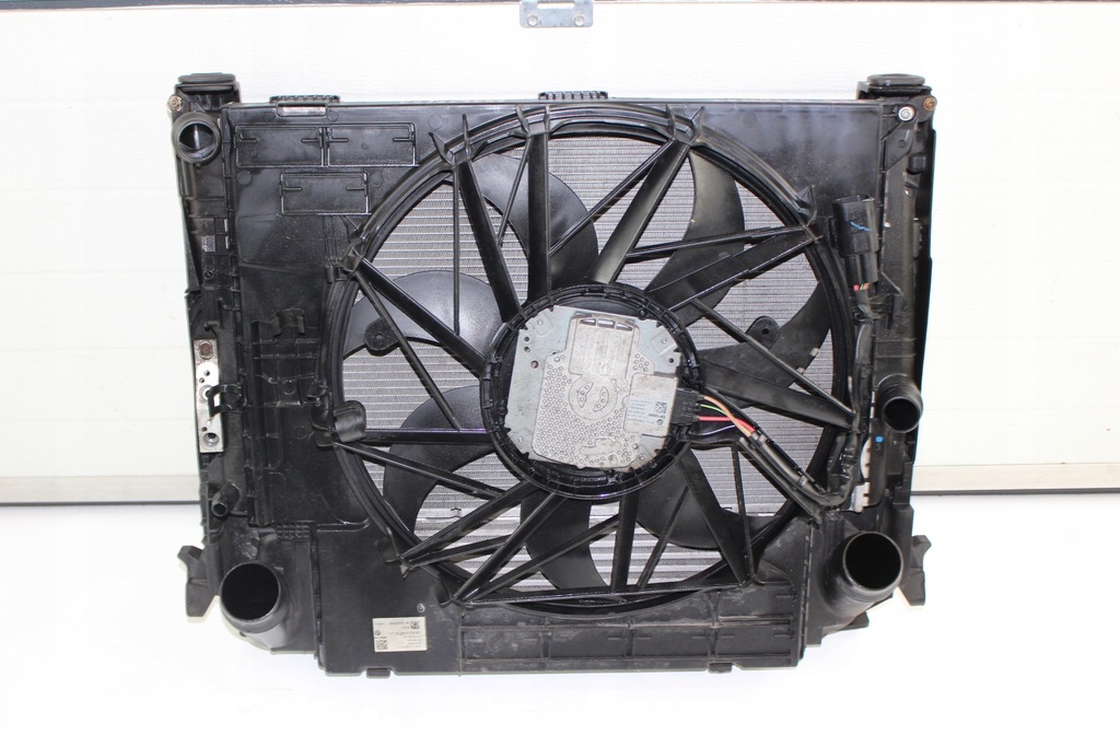фото №9, Комплект радіатор з вентилятор bmw x3 f25 автоматична коробка передач 7823568 7562594