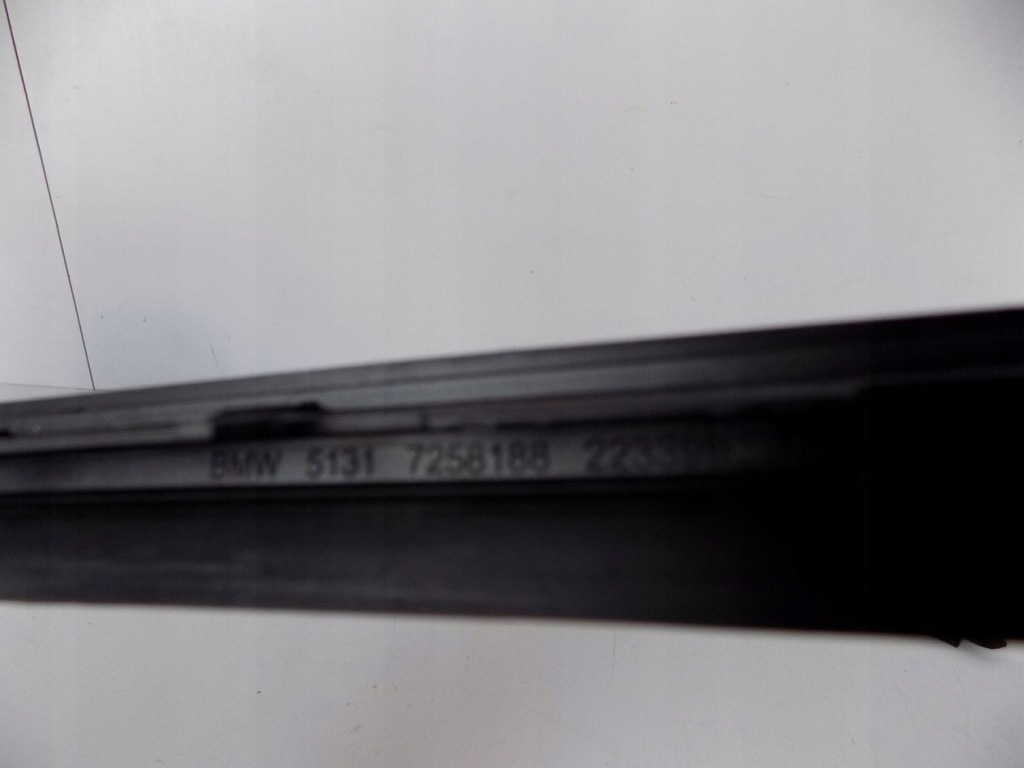 фото №6, Bmw 3 f30 f31 - молдинг отводящая вода - 3420