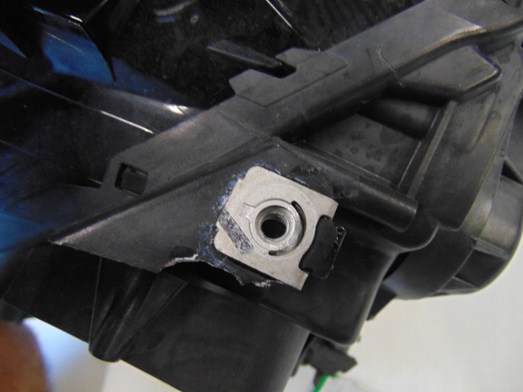 фото №10, Лампа левая ксенон vw golf sportsvan 517941033b