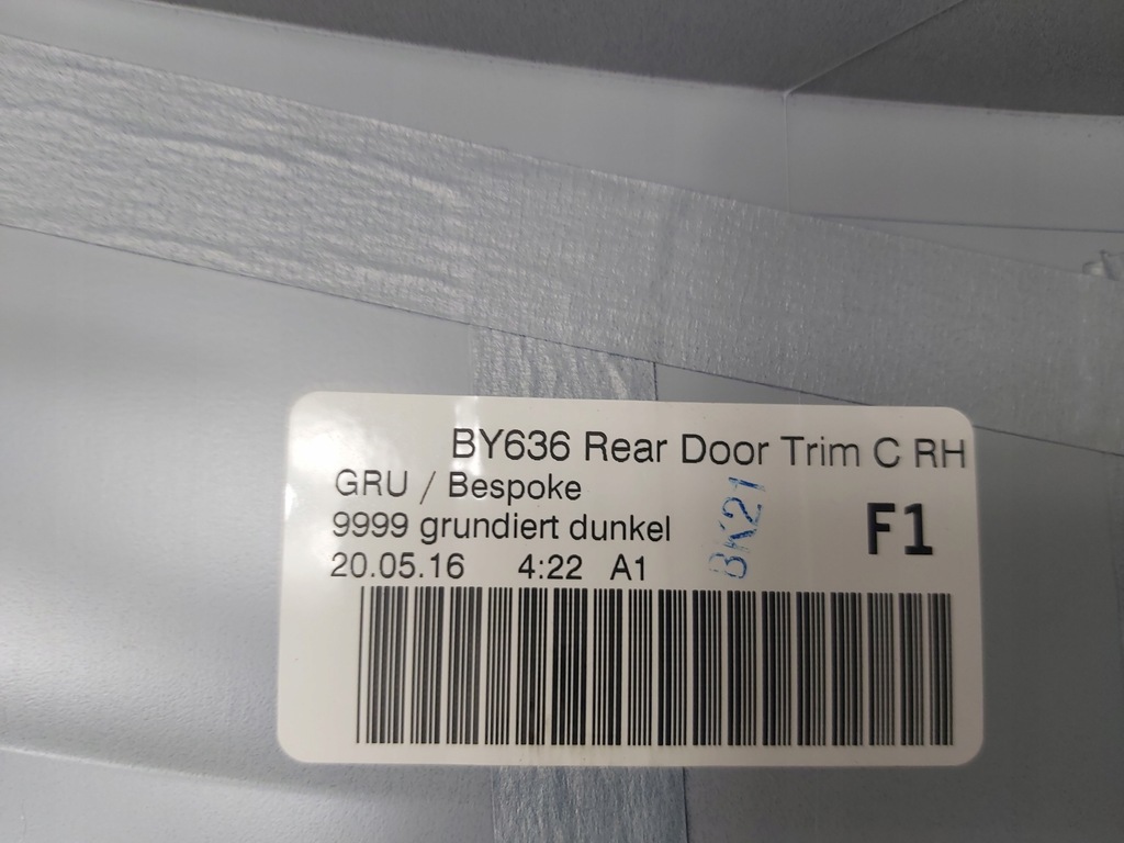 фото №8, Молдинг двері права bentley bentayga by636 nowa