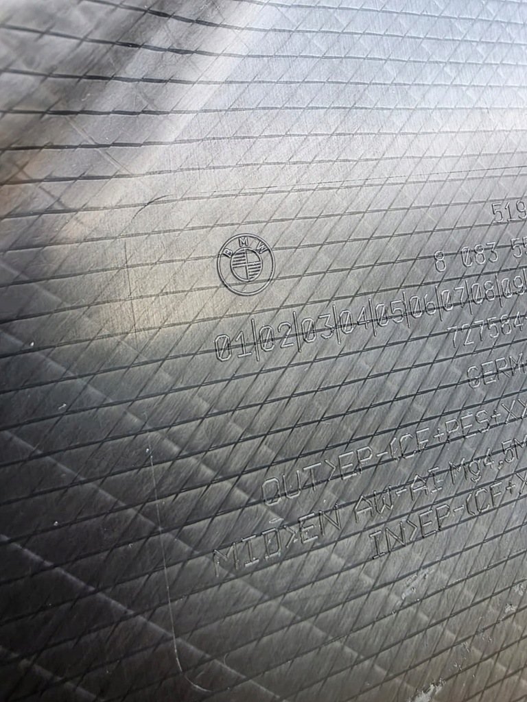 фото №10, Капот карбонова бампер cs впуск карбон bmw m3 g80 g81 cs m4 g82 g83 cs csl