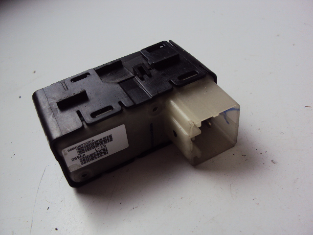 фото №3, Панель скло задня dodge caliber 2.0 crd 06 r