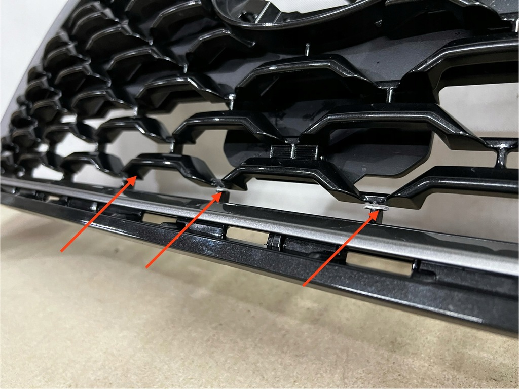 фото №10, Toyota corolla cross решітка радіатора решітка радіатора передня 53114-16060 оригінал