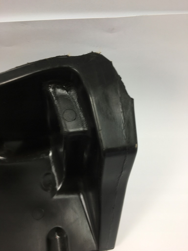 фото №6, Захист блок управління модулів za акумулятором пластик mercedes w124 1246261630