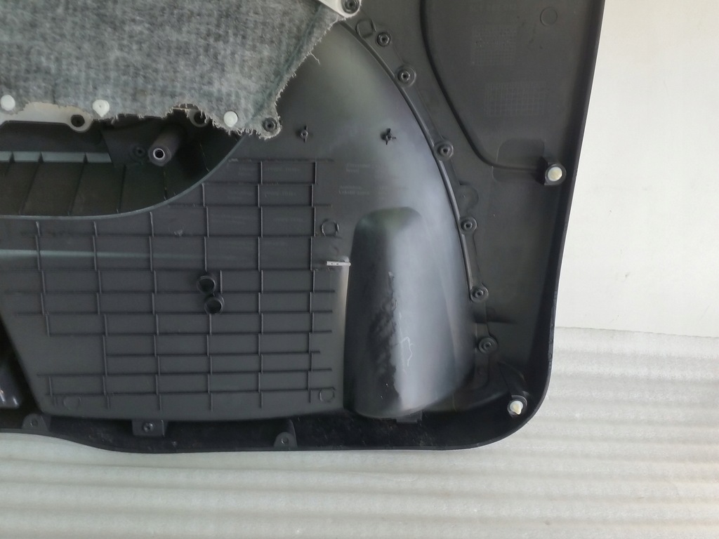 фото №9, Skoda superb ii обшивка оббивка двері правий перед