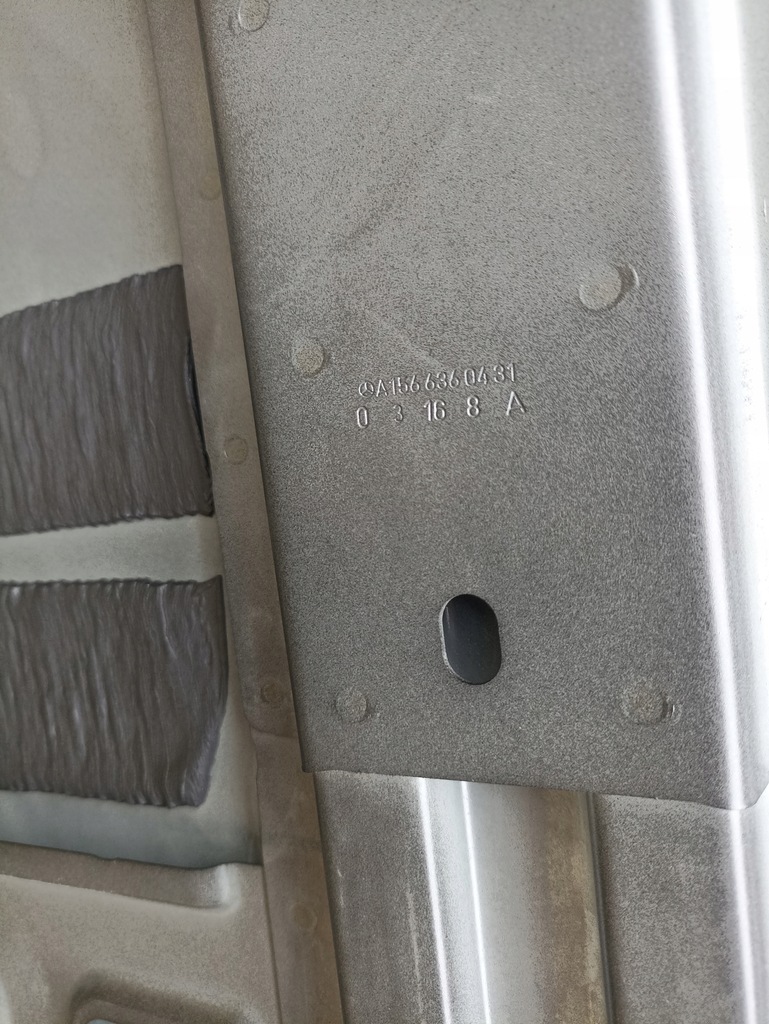 фото №7, Mercedes gla x156 w156 дах обшивка 191