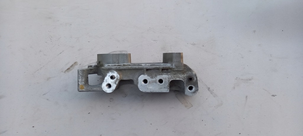 фото №1, Кронштейн двигателя c4 picasso ii 1.6 hdi