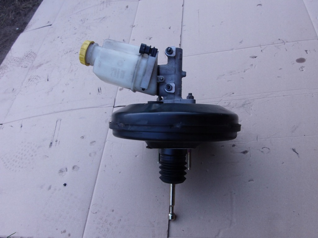 Усилитель тормозов насос тормозная 46780556 alfa romeo 147 2.0 benz t.s в Украине