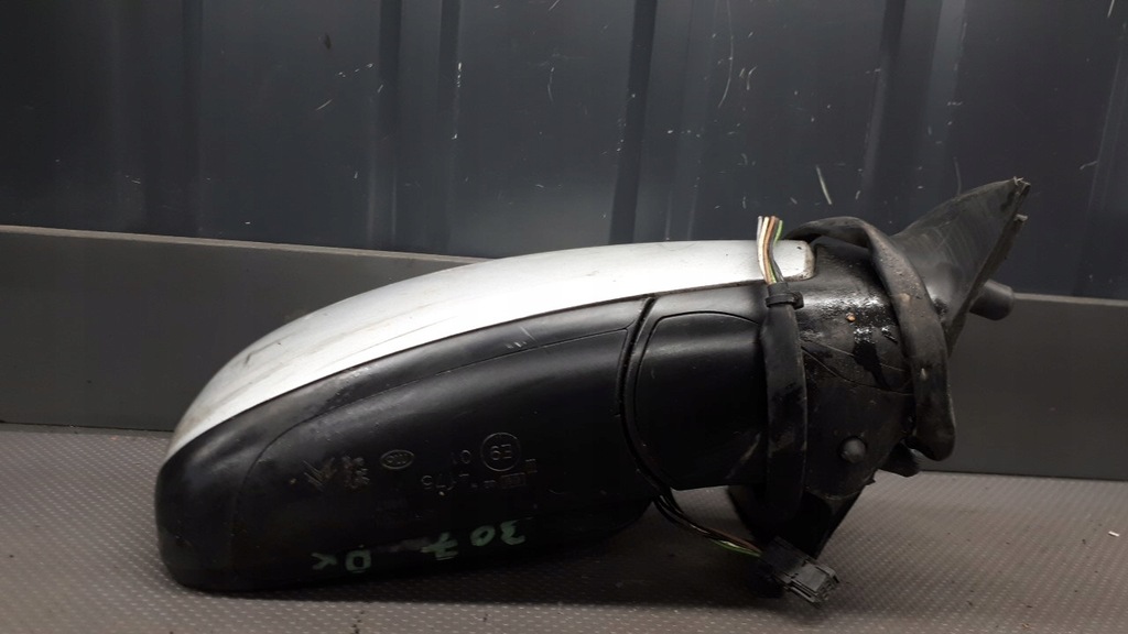 фото №13, Зеркало правое peugeot 307 6pin