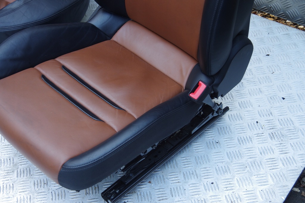 фото №12, Сидіння сидіння заднє сидіння обшивки двері салон porsche panamera 971