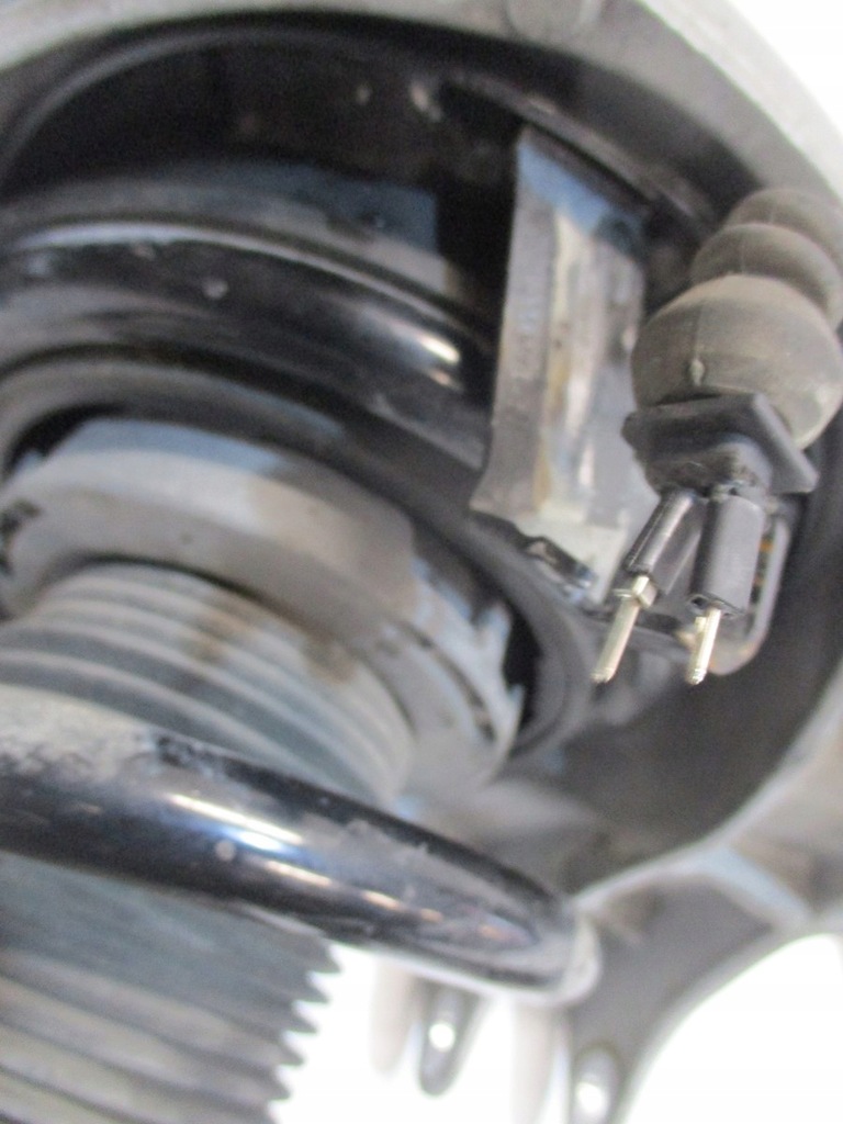 фото №8, Амортизатор porsche macan turbo 3,5tfsi передний левый